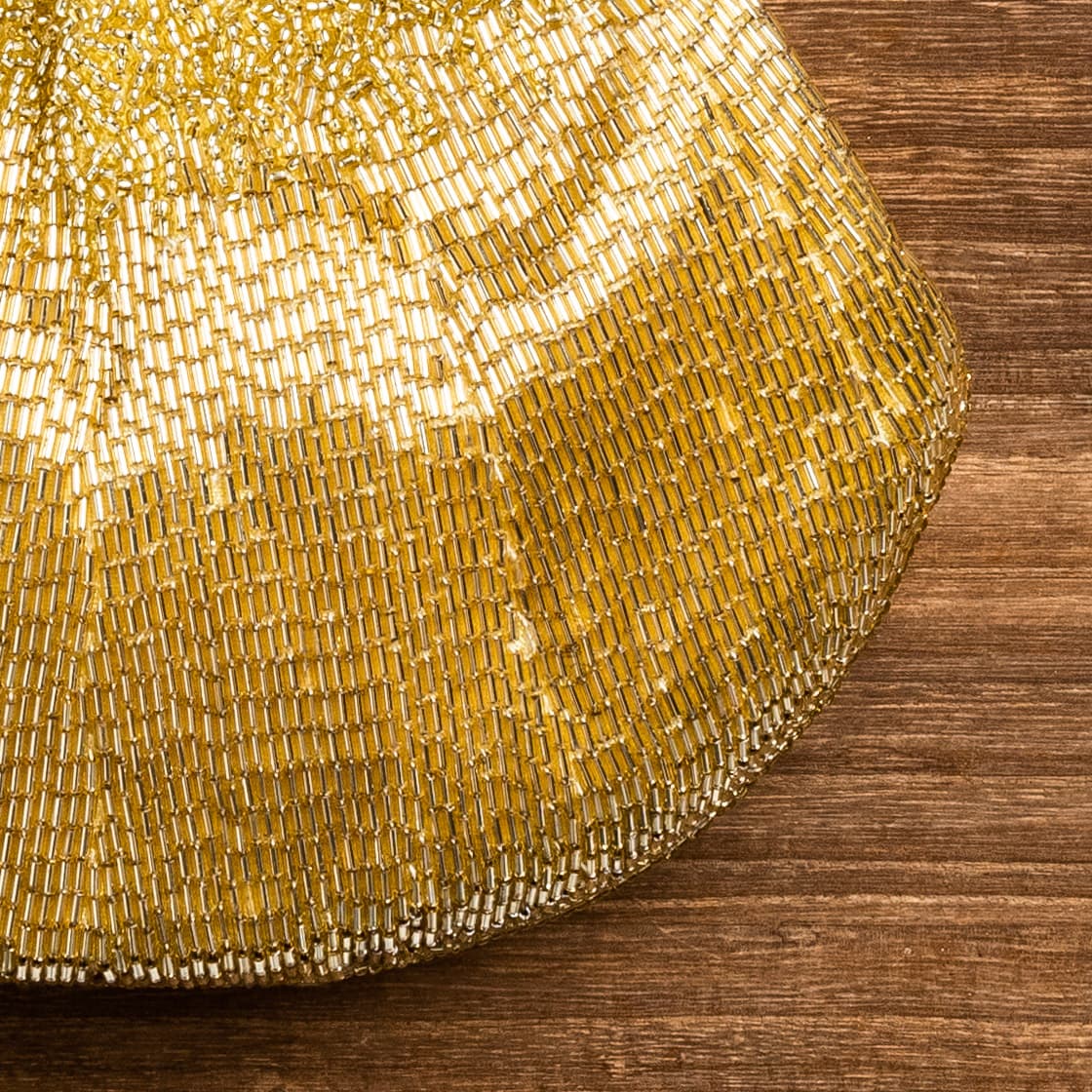 爽やかで明るいゴールドのがま口ビーズバッグ