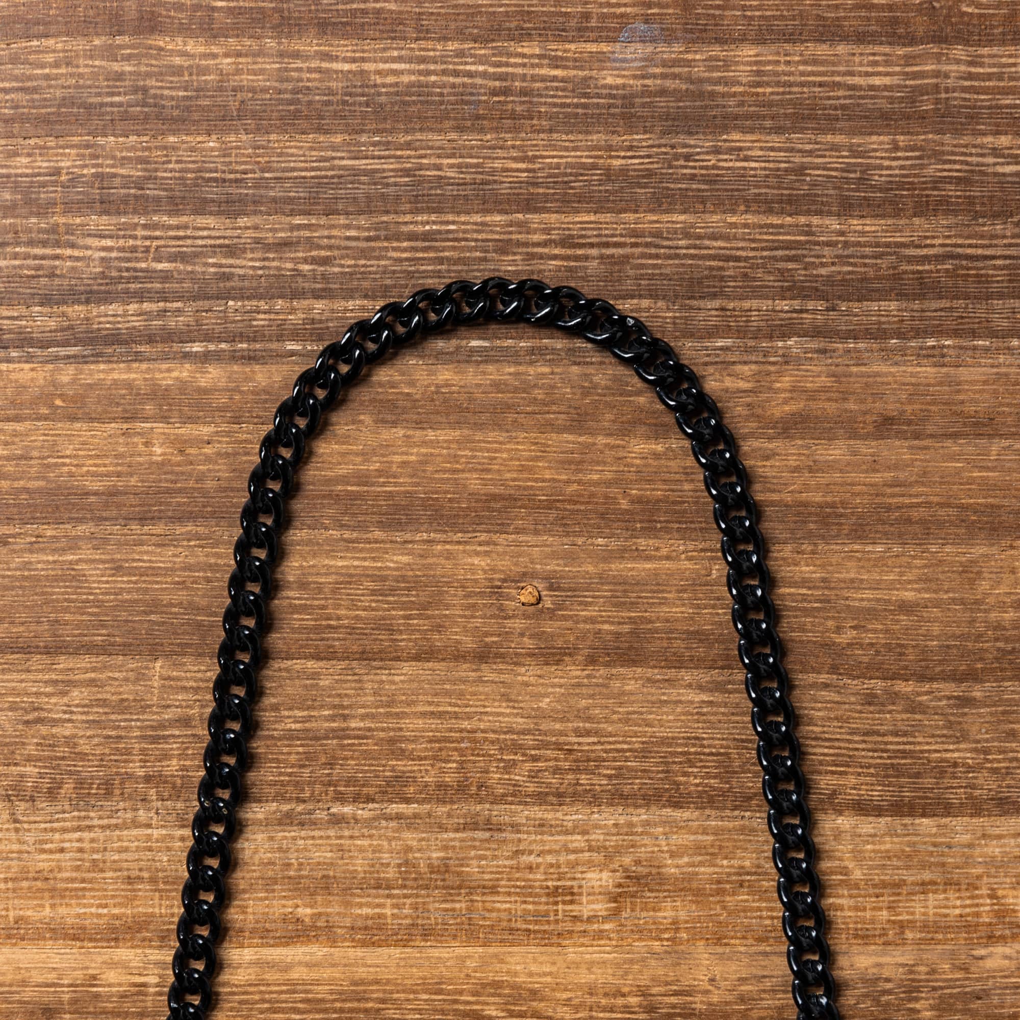 七色に輝く玉虫色で松葉の菱文様の総ビーズバッグ