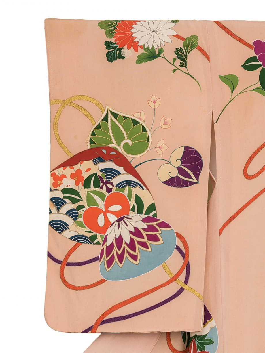 【袴レンタル】卒業式 | ピンクベージュに貝合わせの小振袖