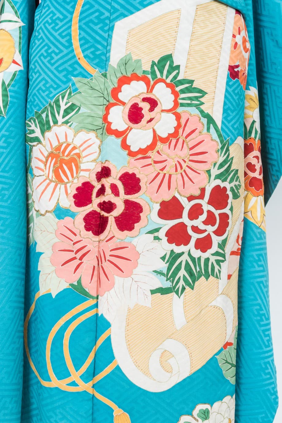 【訪問着レンタル】明るい水色に花丸紋様の振袖