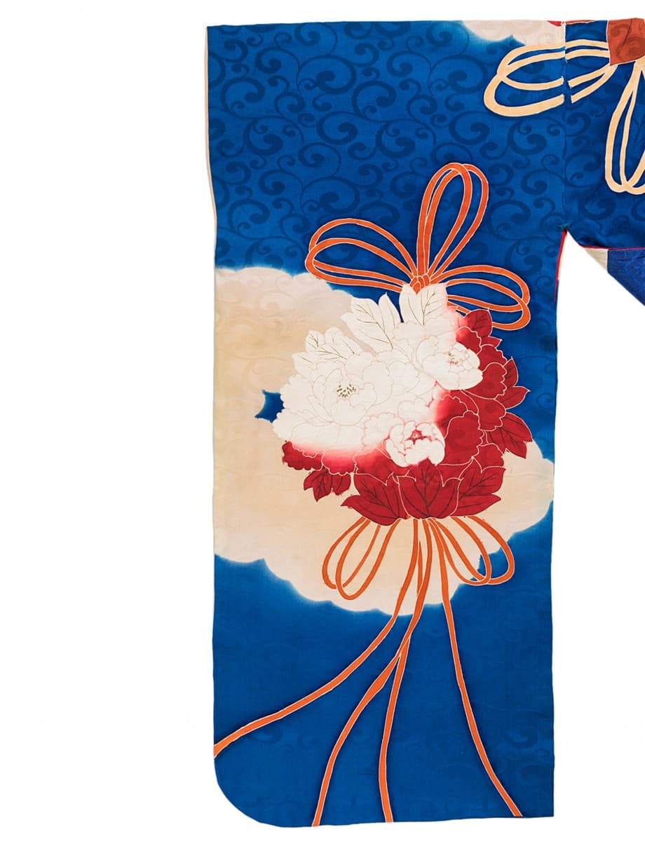 【訪問着レンタル】唐草の青地に雲取薬玉の小振袖