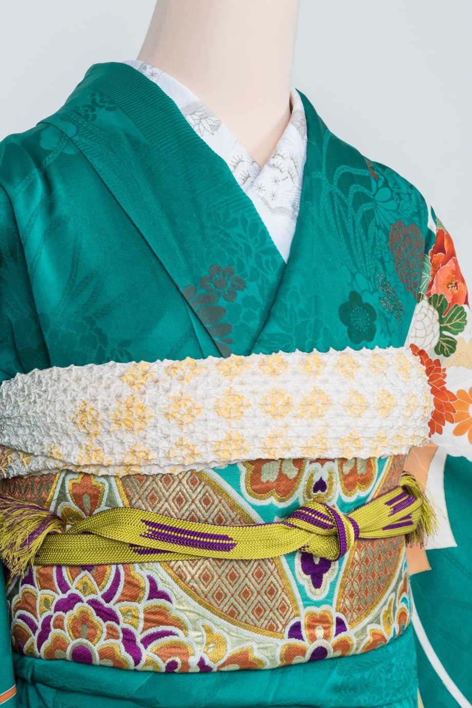 【訪問着レンタル】マラカイトグリーンに花薬玉と扇の小振袖