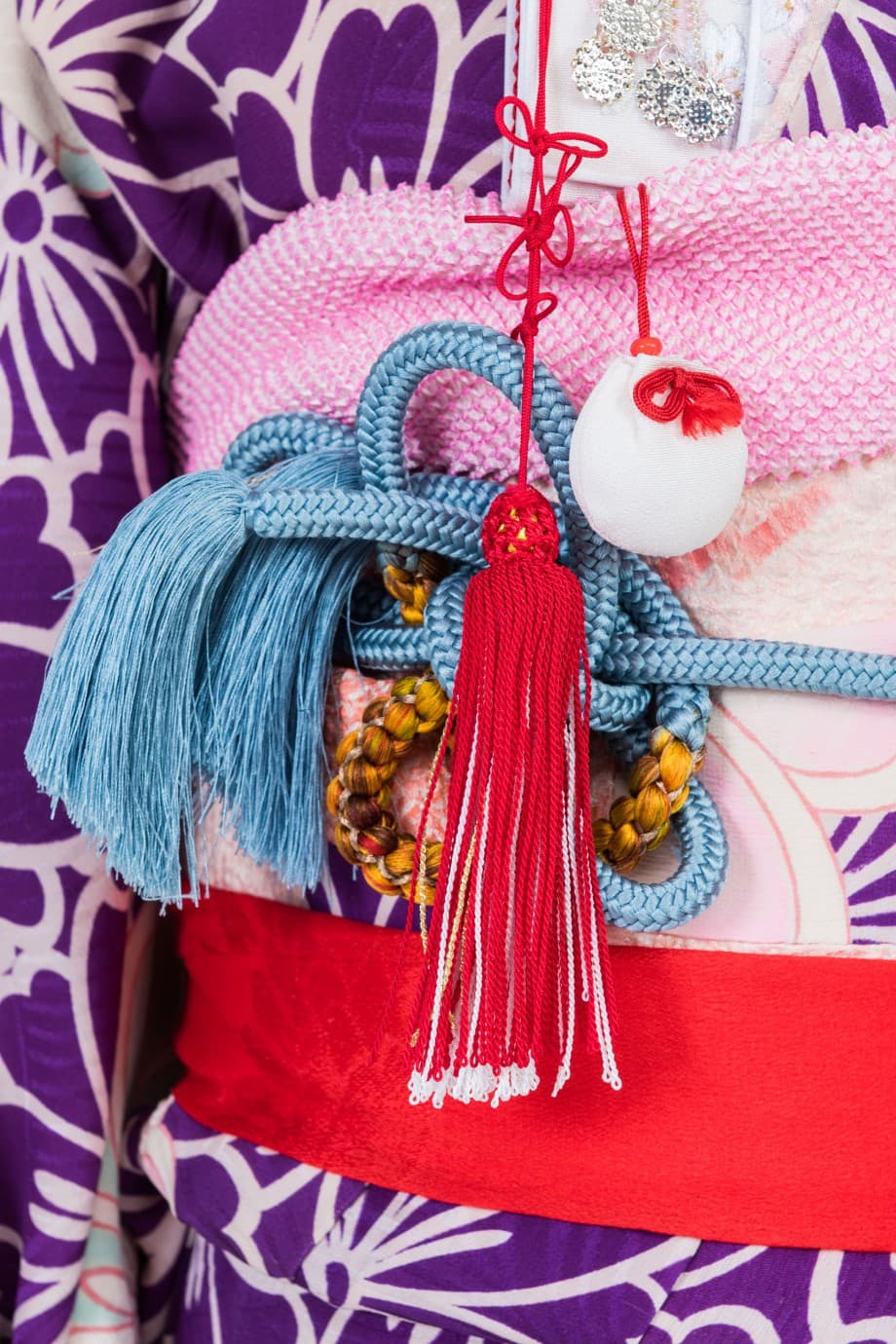 【七五三着物レンタル】紫地にピンクとブルーの桜が満開の七歳祝着