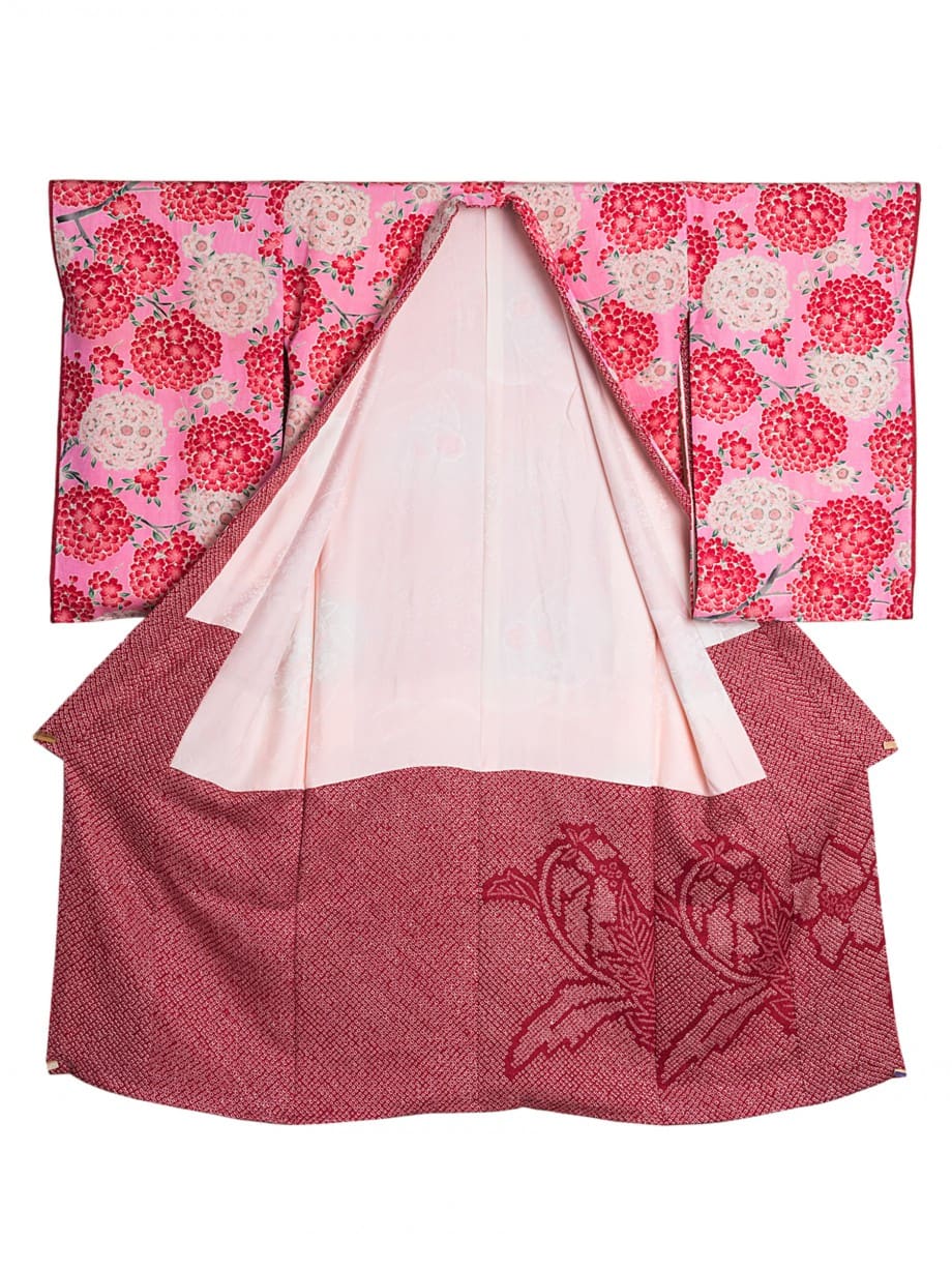 【七五三着物レンタル】ピンク色に赤や白の花咲く七歳祝着