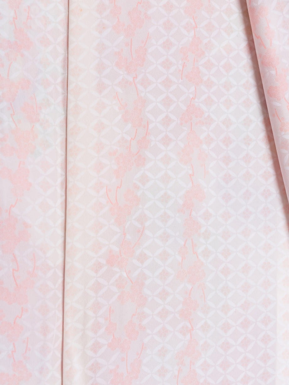 【七五三着物レンタル】真っ赤な雲取紋様に花や鳳凰の薬玉の七歳祝着