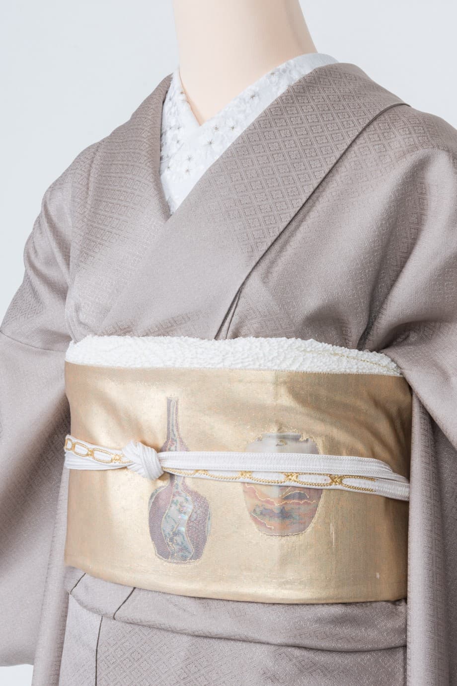 【留袖レンタル】婚礼・結納 | スイートグレー地に鳳凰や橘の一つ紋付色留袖