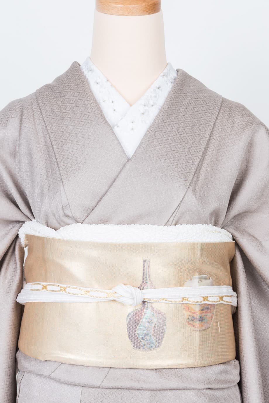 【留袖レンタル】婚礼・結納 | スイートグレー地に鳳凰や橘の一つ紋付色留袖