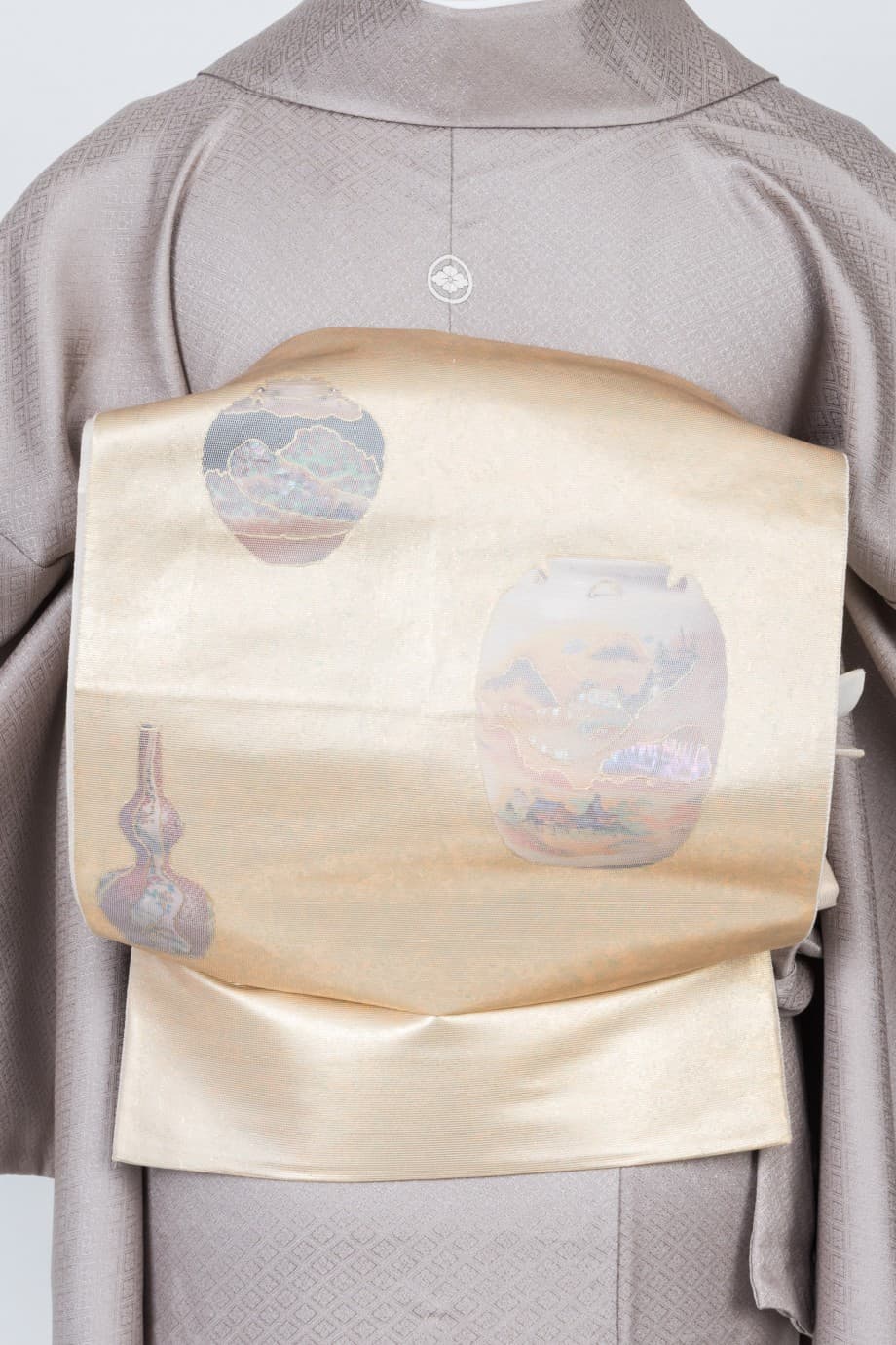 【留袖レンタル】婚礼・結納 | スイートグレー地に鳳凰や橘の一つ紋付色留袖