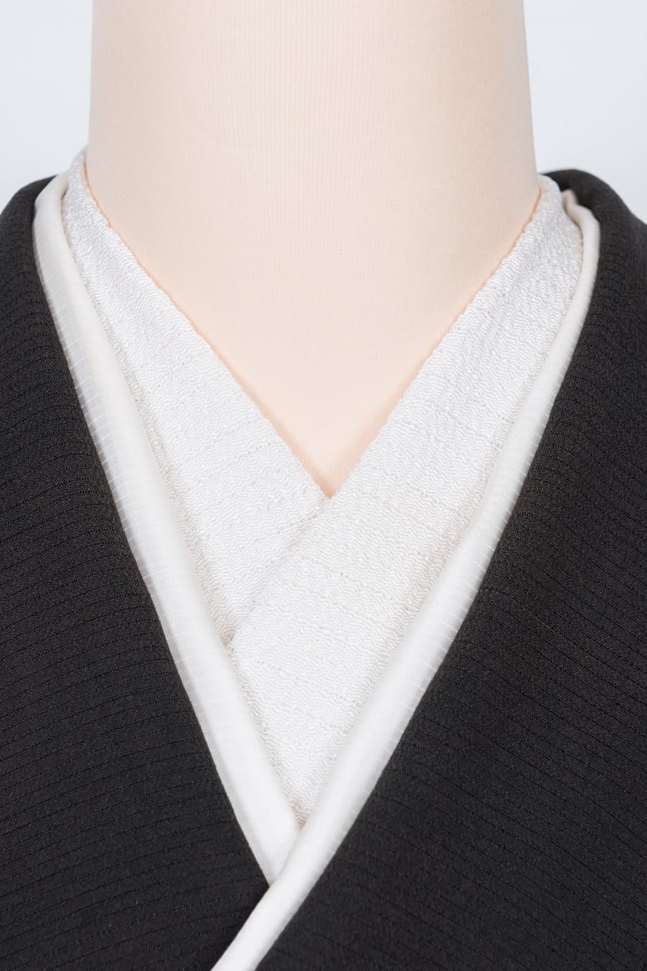 【留袖レンタル】婚礼・結納 | 青海波に宝船の夏用五つ紋付黒留袖