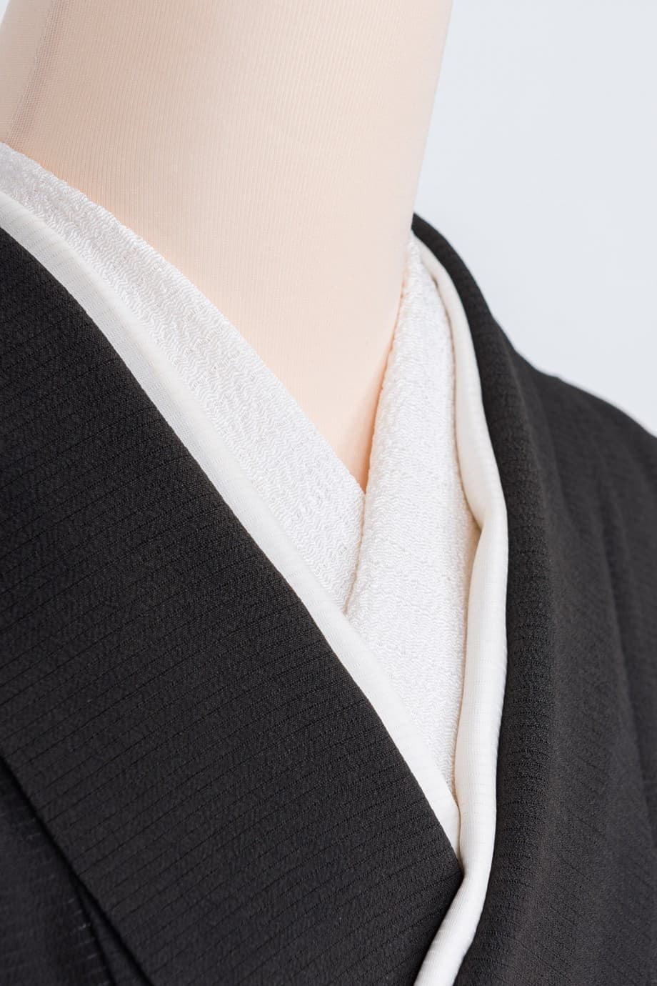 【留袖レンタル】婚礼・結納 | 青海波に宝船の夏用五つ紋付黒留袖